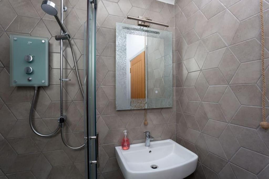 The Tullet, Boutique Hideaway In Somerset Banwell Exterior foto